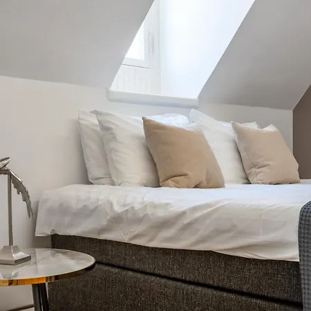 2br 95m2 In Old Town With Free Parking And Sauna! アパート *