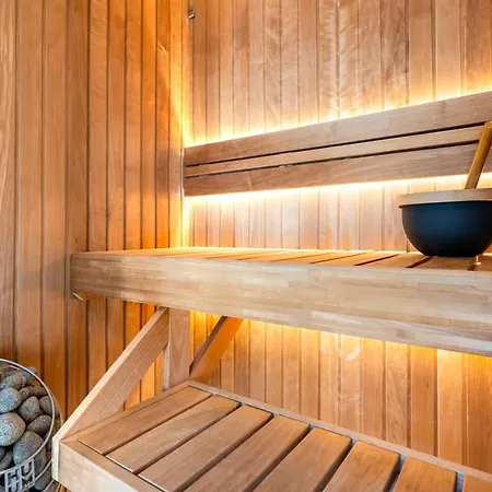 2br 95m2 In Old Town With Free Parking And Sauna! * تالين